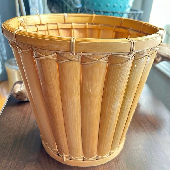 Vintage split reed Rattan and Bamboo planter waste basket trashcan - Picture 2 of 10